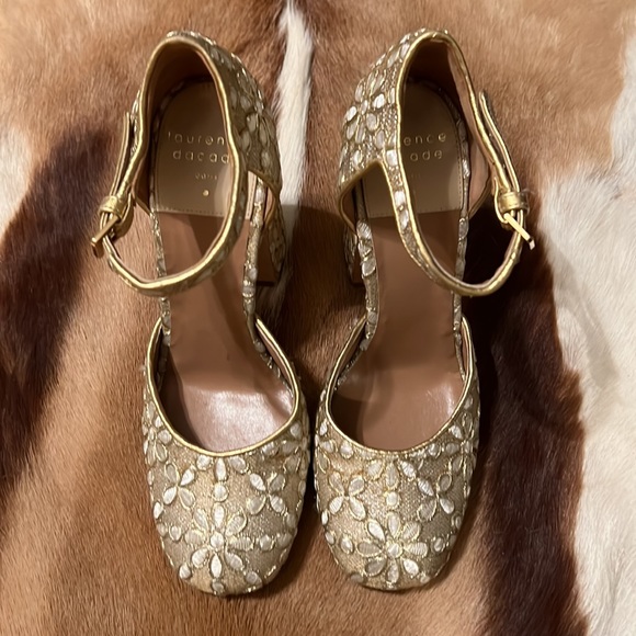 ✅SOLD LAURENCE DACADE - Picture 2 of 6